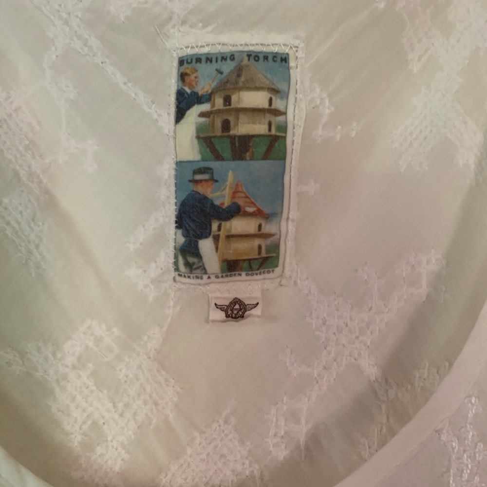 Burning Torch tunic - Picture 2 of 8